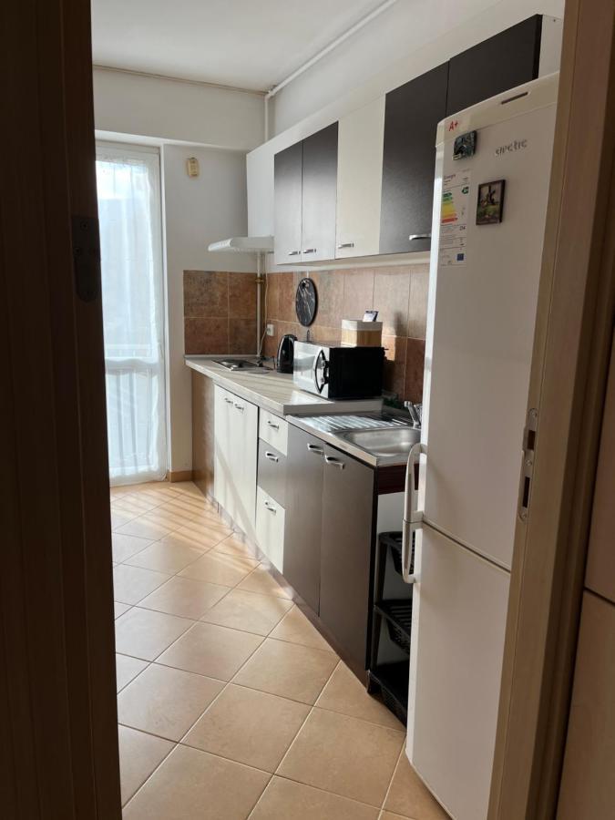 شقة سِنايا  في Anissia Apartament المظهر الخارجي الصورة